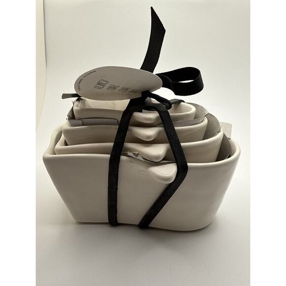 Brand NEW 2024 Rae Dunn Halloween White GHOST Shaped Measuring Cups - Picture 4 of 6